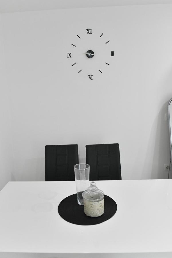 Ðakovo Apartman Lucia מראה חיצוני תמונה